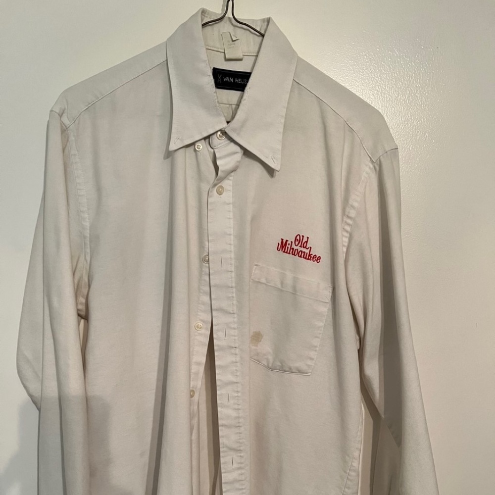 Van Heusen Long Sleeve Old Milwaukee dress shirt - Men's Large